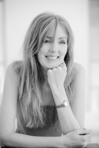 author photograph of Rachel Amphlett black and white